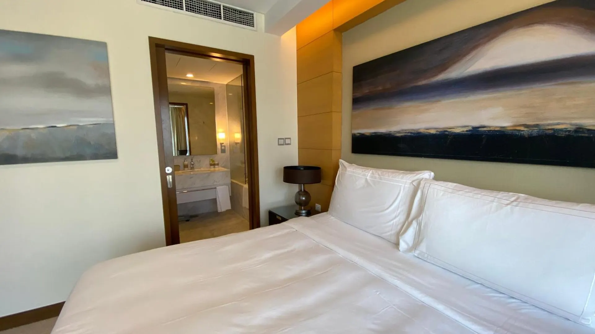 Superhost Emaar Residences Apartments - Address Dubai Mall