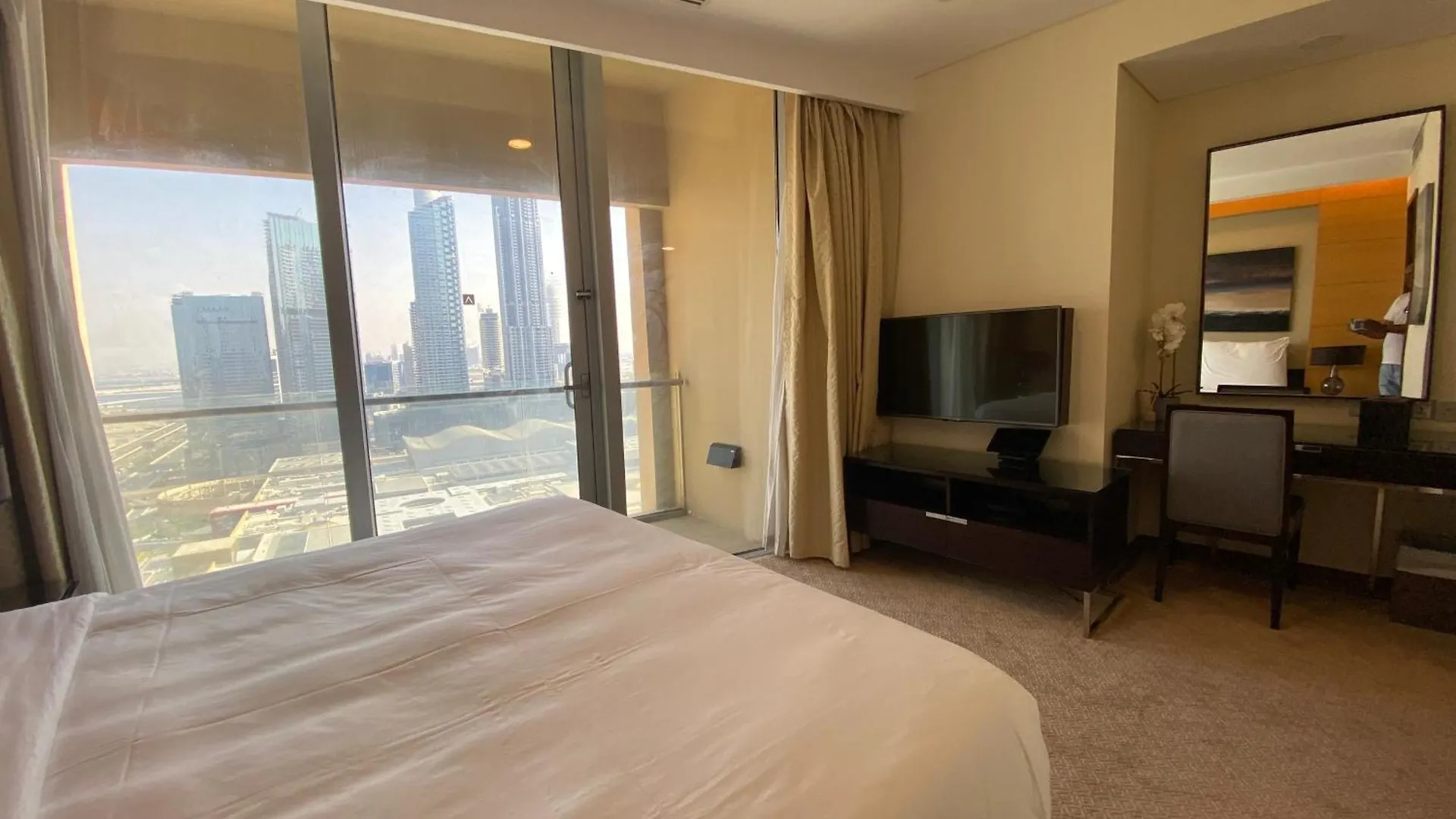 Superhost Emaar Residences Apartments - Address Dubai Mall